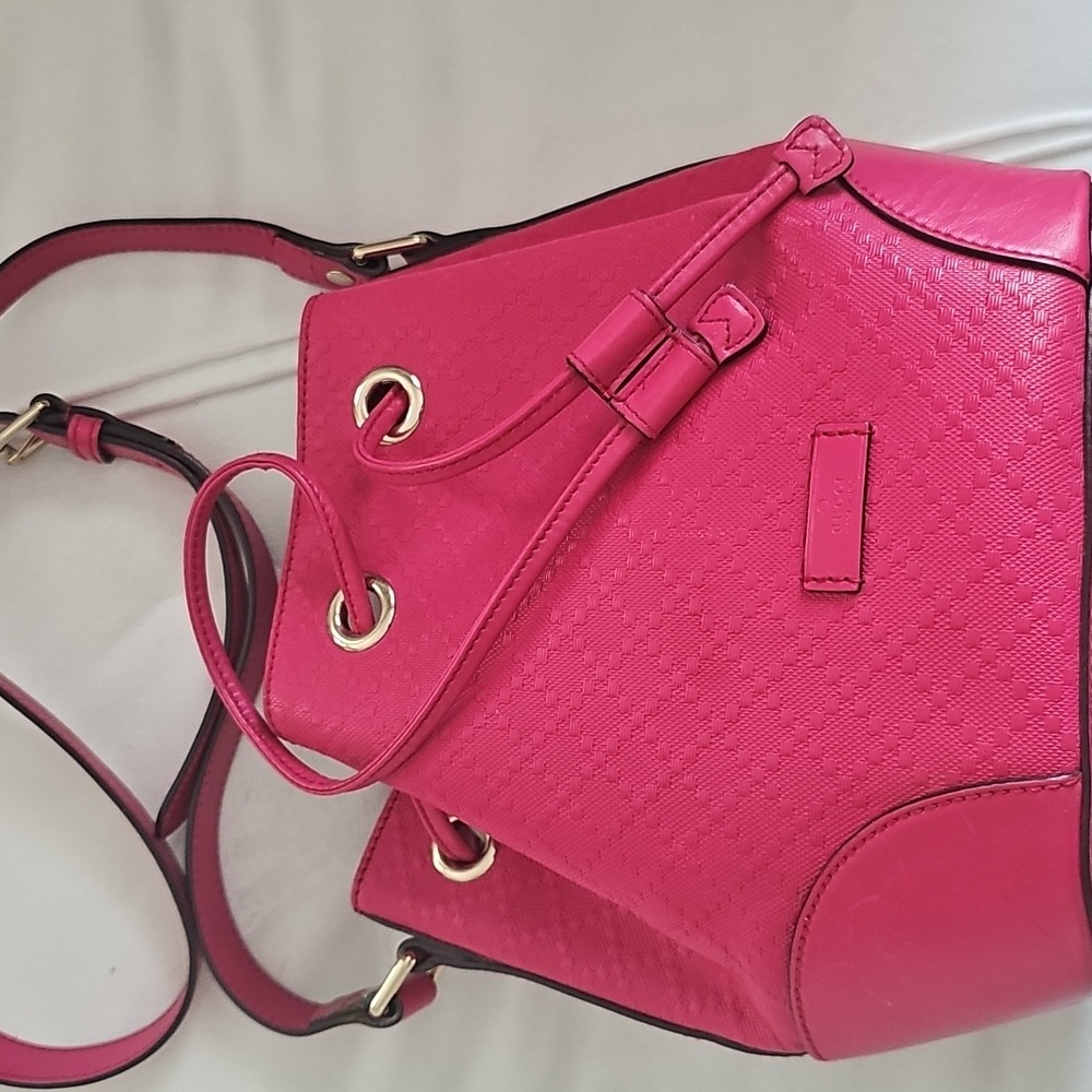 Gucci Diamante Leather Bright Pink Fuschia Blossom Bucket Bag
